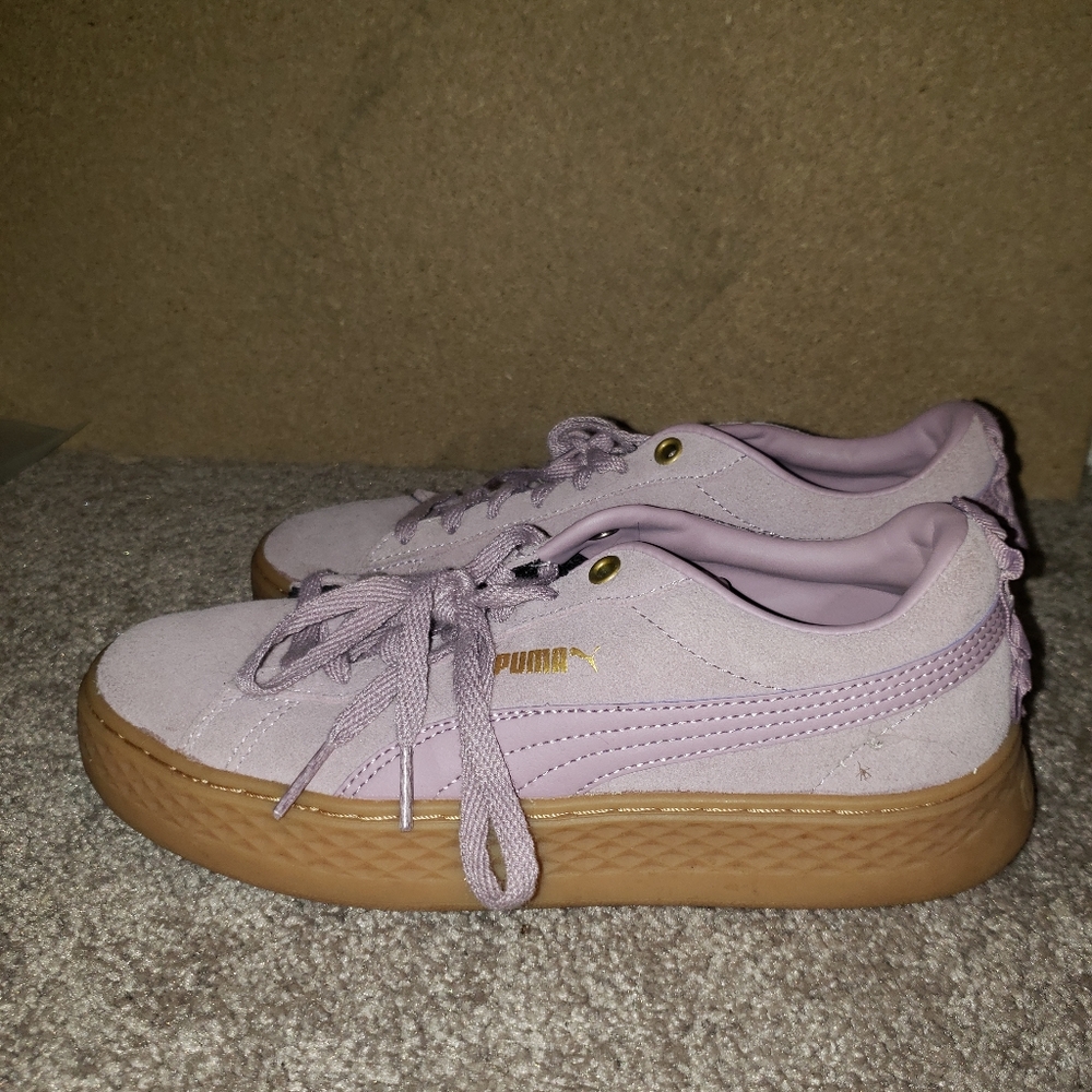 Purple cloud foam platform pumas 8.5